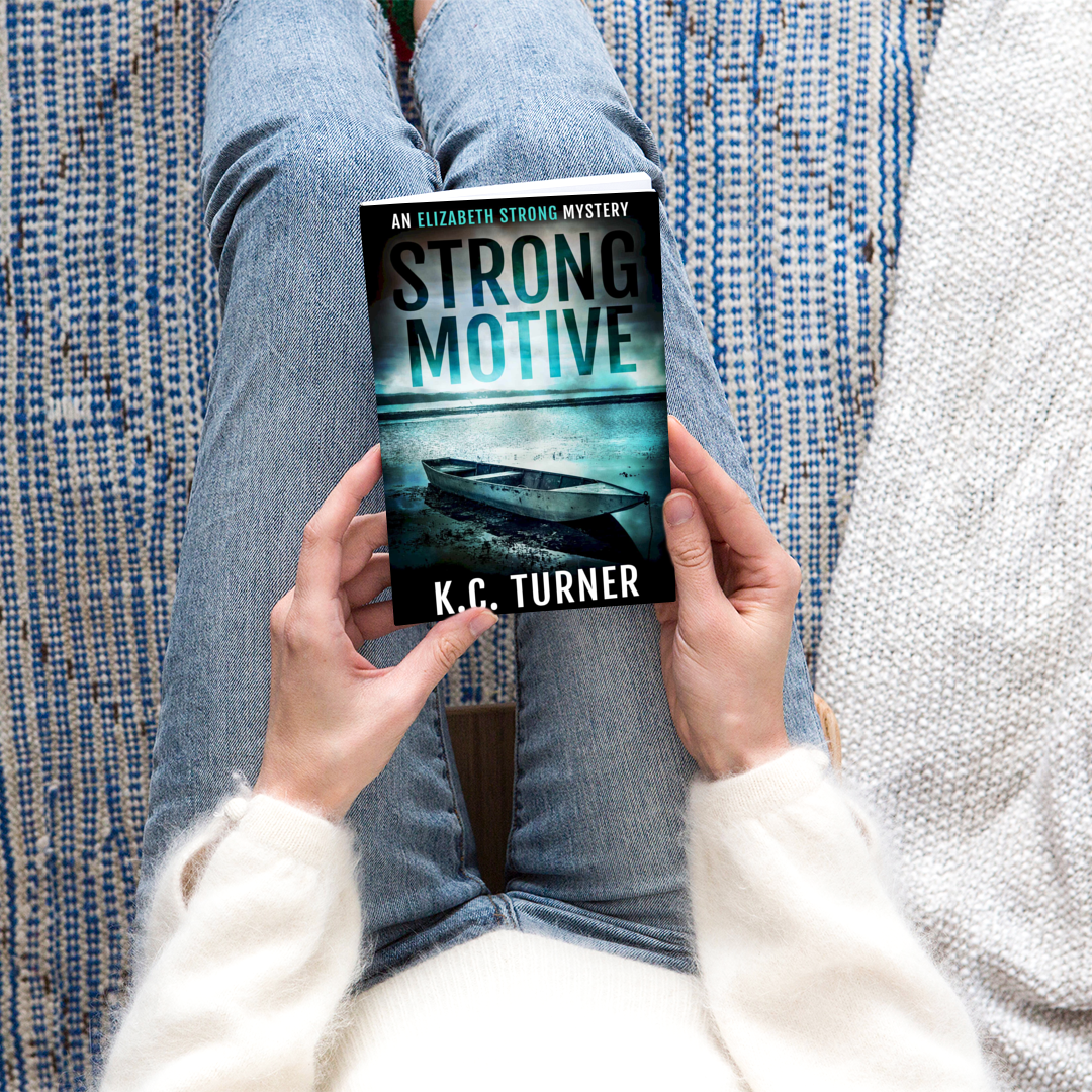 Strong Motive (Elizabeth Strong Mystery Book 1) Paperback